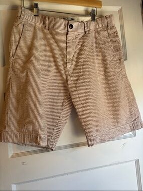 Lacoste Beige and White Seersucker Flat Front Shorts